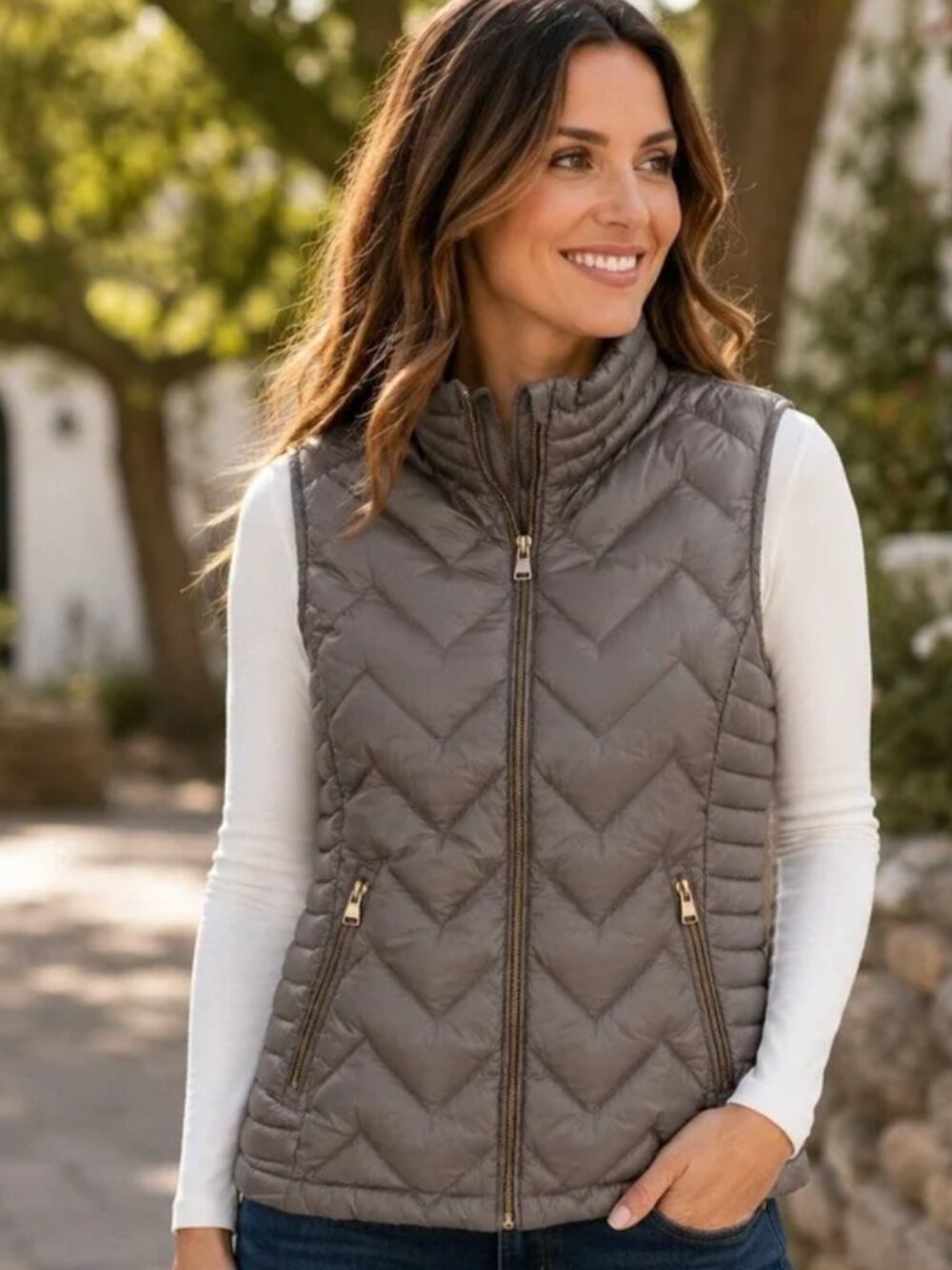 Calvin Klein Metallic Gunmetal Down Puffer Vest – Size M